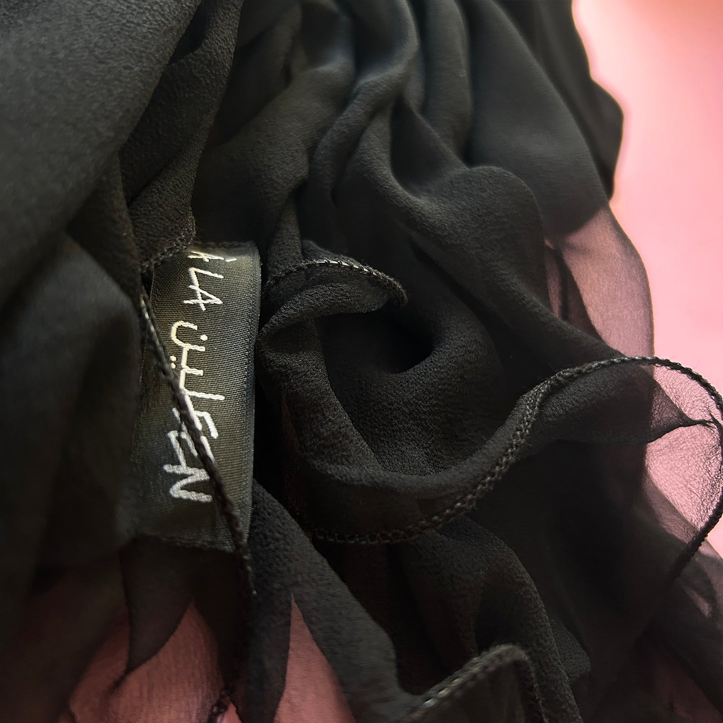 Special Edition- The à la Leen Double-Layered Japanese Premium Silk Scarf- Midnight Black