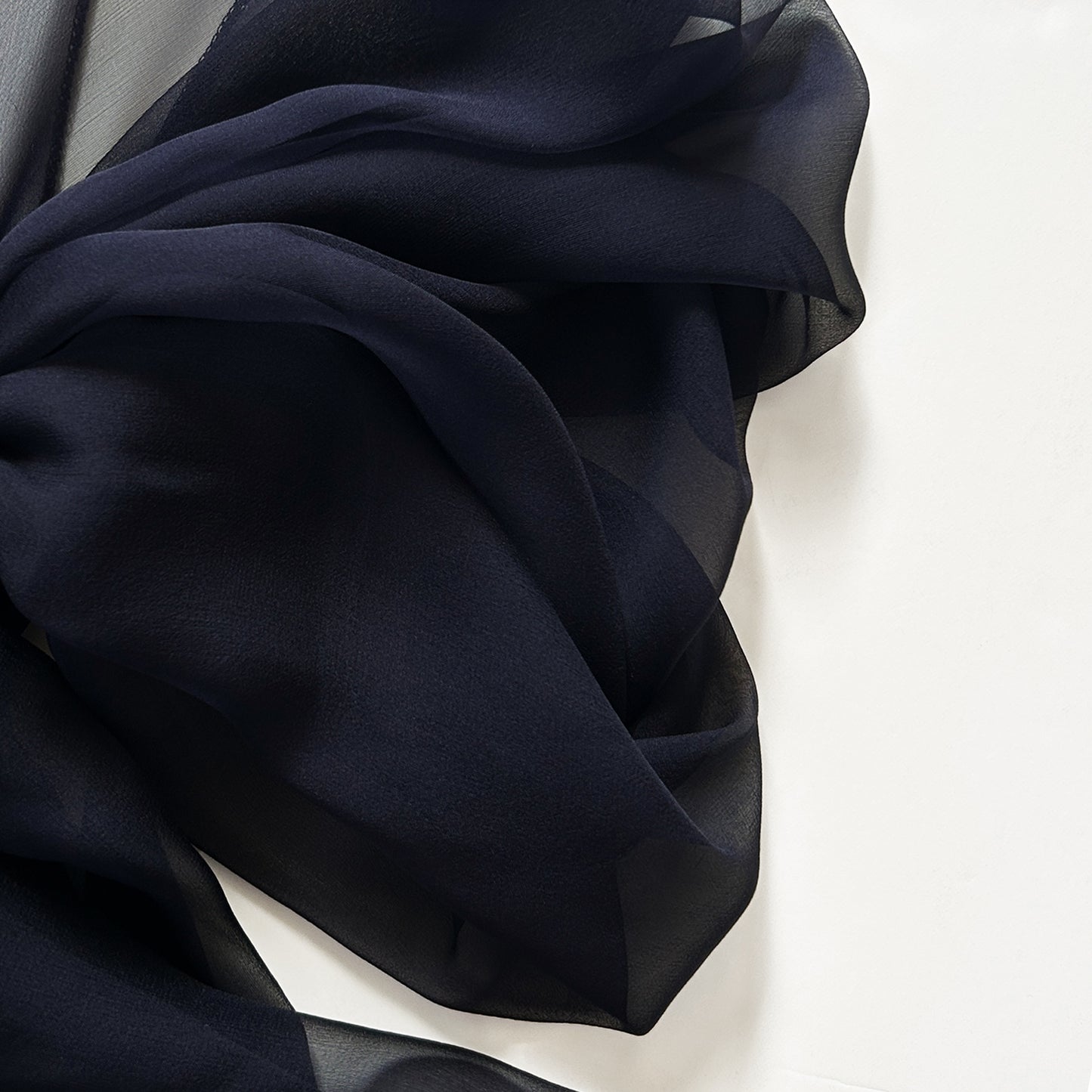 The à la Leen Single-Layered Silk Scarf- Dark Navy