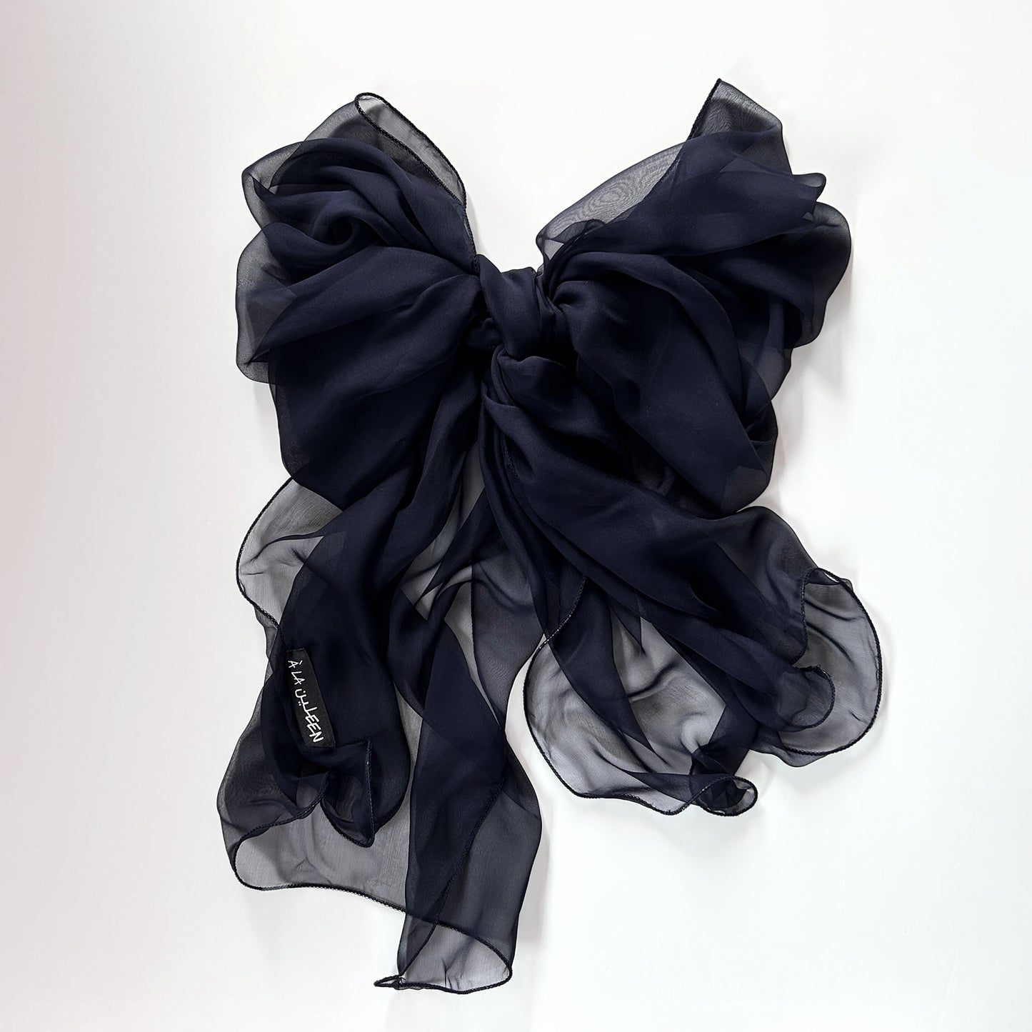 The à la Leen Single-Layered Silk Scarf- Dark Navy