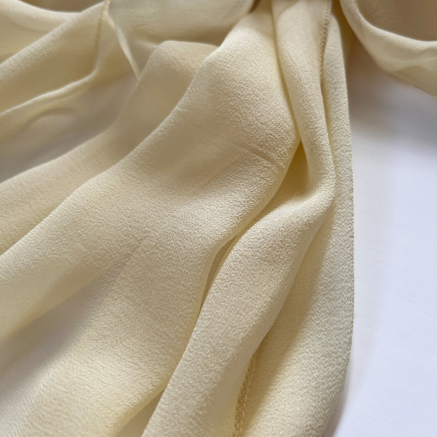 The à la Leen Single-Layered Silk Scarf- Warm Butter Yellow