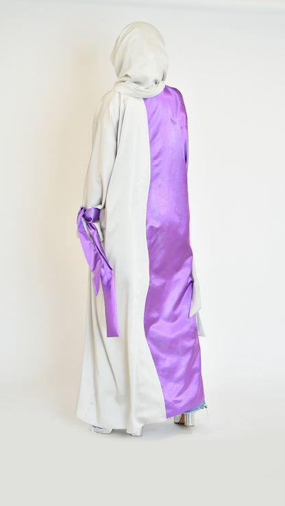 The Two-Toned Wavy Abaya in Purple and Silver