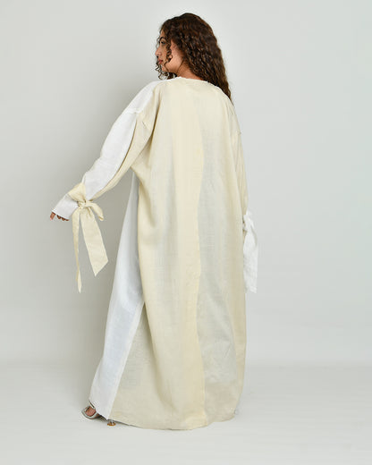 The Two-Toned Wavy Abaya in beige and white