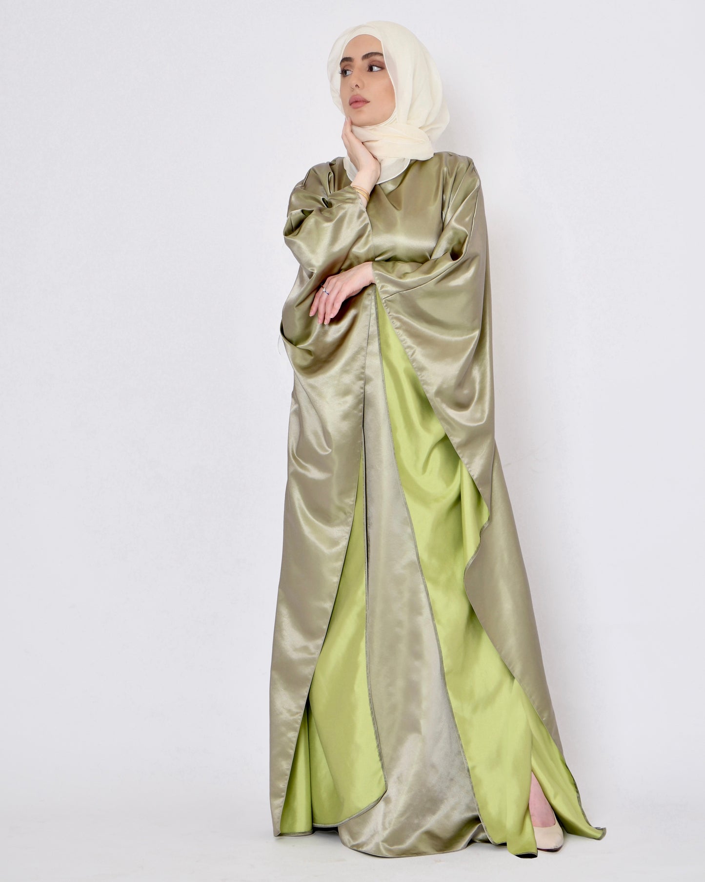 The butterfly abaya dress in hazelnut changeant tafetta