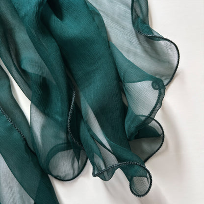 The Single-Layered Crinkled Silk Scarf – Forest Green