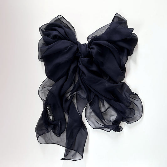 The à la Leen Single-Layered Silk Scarf- Dark Navy