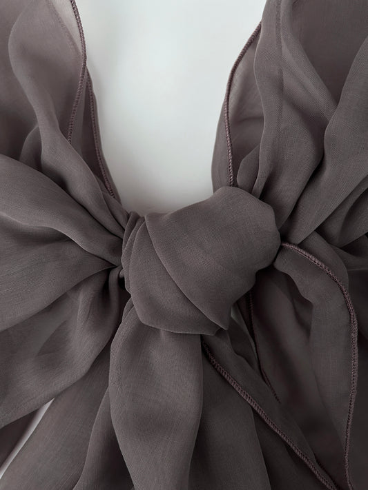The à la Leen Voile Scarf with Wavy Hems- Cool Taupe with a mauve-grey undertone
