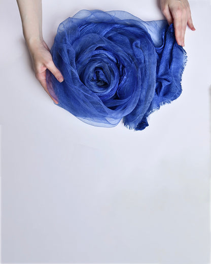 organzaXcotton double-layered scarf in sapphire blue