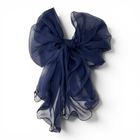 The Single-Layered Crinkled Silk Scarf – Navy Blue