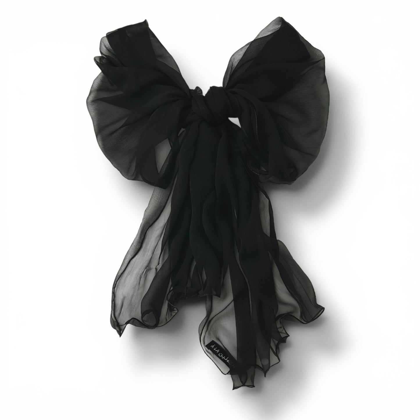 The Single-Layered Crinkled Silk Scarf – Black