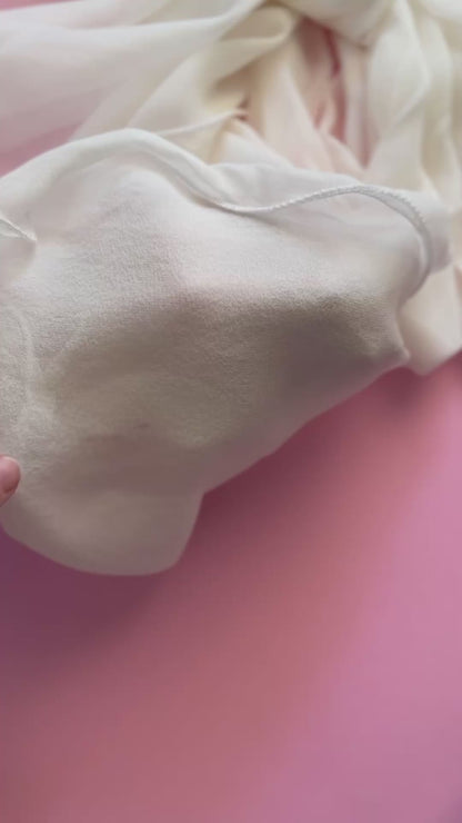 The Single-Layered Silk Chiffon Scarf – Off-White